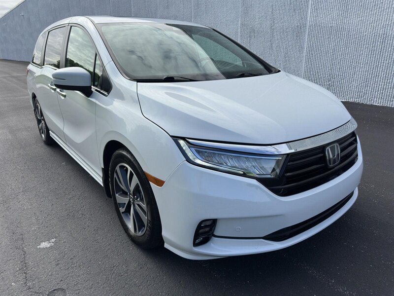 2021 Honda Odyssey Touring Van